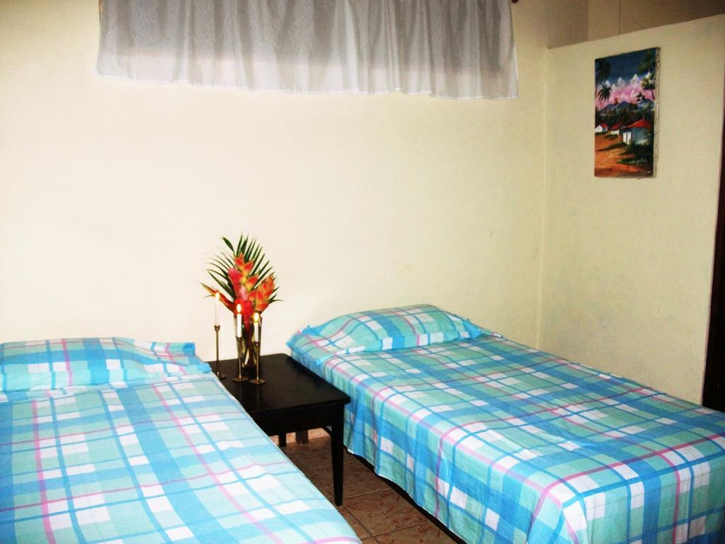 Hotel & Hostal Yaxkin Copán 객실 사진
