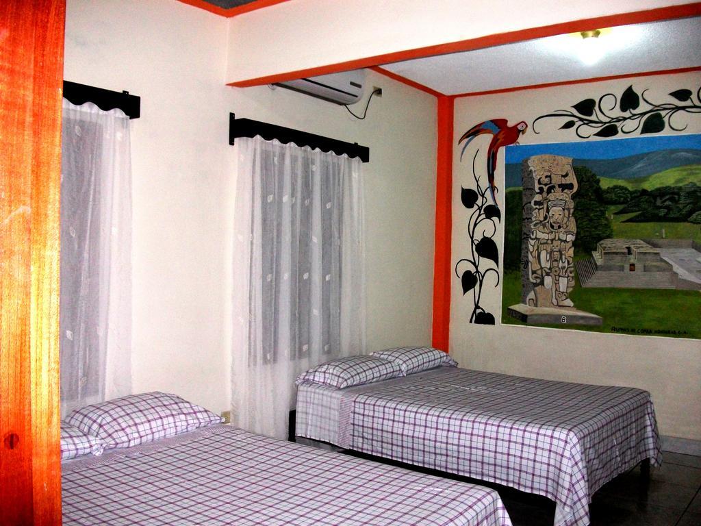 Hotel & Hostal Yaxkin Copán 객실 사진