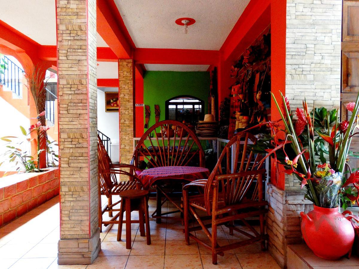 Hotel & Hostal Yaxkin Copán 외부 사진