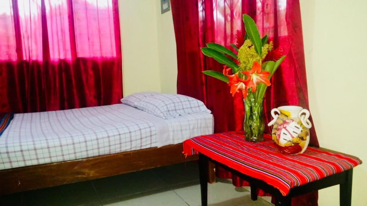 Hotel & Hostal Yaxkin Copán 외부 사진